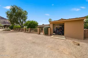 5525 E Lincoln Dr, Paradise Valley, AZ 85253 - Photo 39
