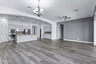 10218 E Bergeron Ave, Mesa, AZ 85212 - Photo 19