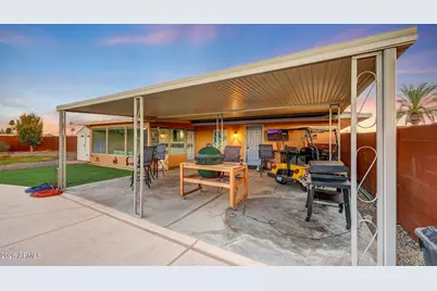 10914 W Campana Drive, Sun City, AZ 85351 - Photo 53