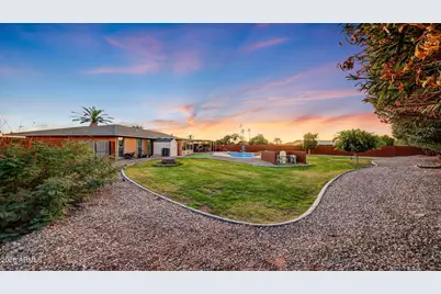 10914 W Campana Drive, Sun City, AZ 85351 - Photo 49