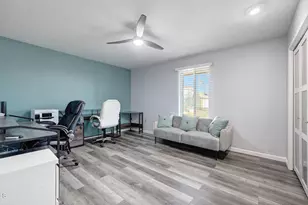 10914 W Campana Dr, Sun City, AZ 85351 - Photo 25