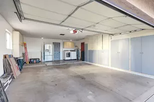 10914 W Campana Dr, Sun City, AZ 85351 - Photo 37