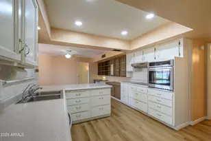 13063 W Foxfire Dr, Sun City West, AZ 85375 - Photo 11