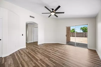 17012 S 27th Place, Phoenix, AZ 85048 - Photo 7