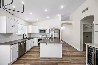 17012 S 27th Place, Phoenix, AZ 85048 - Photo 9