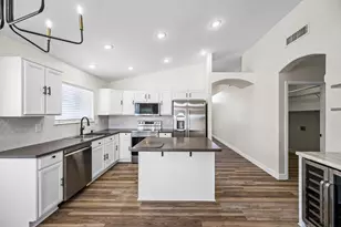 17012 S 27th Pl, Phoenix, AZ 85048 - Photo 9