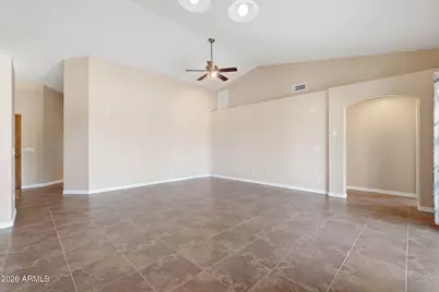 32324 N Apache Avenue, San Tan Valley, AZ 85144 - Photo 29