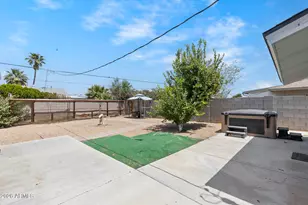 10120 W Riviera Dr, Sun City, AZ 85351 - Photo 43