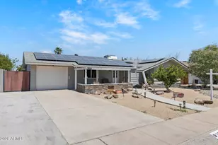 10120 W Riviera Dr, Sun City, AZ 85351 - Photo 5