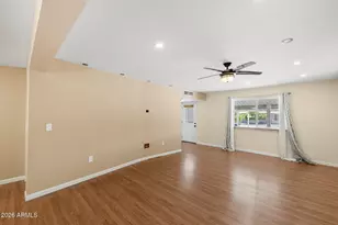 10120 W Riviera Dr, Sun City, AZ 85351 - Photo 13