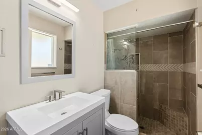 10120 W Riviera Drive, Sun City, AZ 85351 - Photo 19