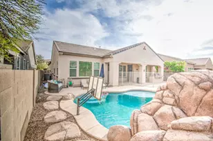 2552 E Redwood Pl, Chandler, AZ 85286 - Photo 7