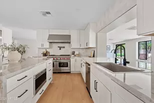 6302 E Aster Dr, Scottsdale, AZ 85254 - Photo 3