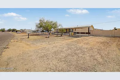 16040 N 66th Avenue, Glendale, AZ 85306 - Photo 3