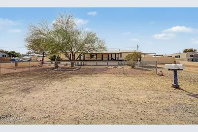 16040 N 66th Avenue, Glendale, AZ 85306 - Photo 1