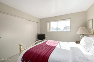 5525 E Thomas Rd, Phoenix, AZ 85018 - Photo 13