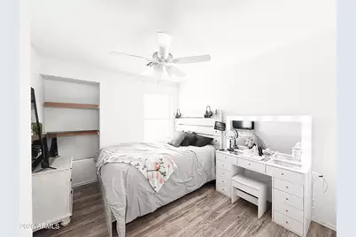 3218 S 74th Lane, Phoenix, AZ 85043 - Photo 13