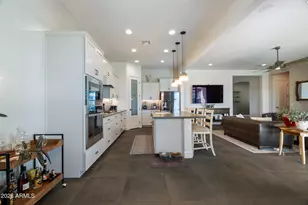 7997 E Bella Vista Ln, Prescott Valley, AZ 86315 - Photo 11