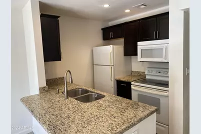 14203 N 19th Avenue #1020, Phoenix, AZ 85023 - Photo 9