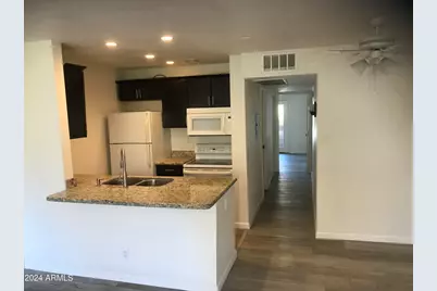 14203 N 19th Avenue #1020, Phoenix, AZ 85023 - Photo 5