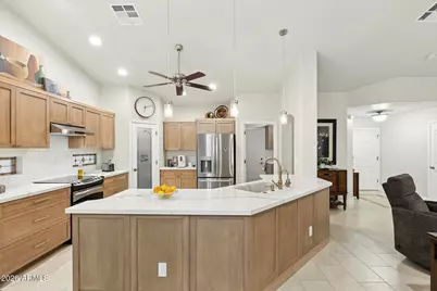 144 S Los Cielos Lane, Casa Grande, AZ 85194 - Photo 3