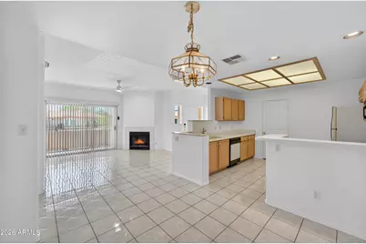 10410 N Cave Creek Road #2124, Phoenix, AZ 85020 - Photo 11