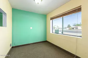 545 E University Dr, Mesa, AZ 85203 - Photo 21