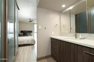 2323 N Central Ave, Phoenix, AZ 85004 - Photo 21