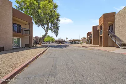 3810 N Maryvale Parkway #1063, Phoenix, AZ 85031 - Photo 27
