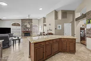 7131 W Voltaire Ave, Peoria, AZ 85381 - Photo 25