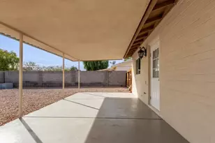 6421 W Carol Ave, Glendale, AZ 85302 - Photo 9