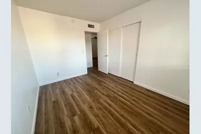 6421 W Carol Avenue, Glendale, AZ 85302 - Photo 7