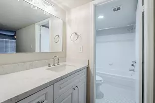 5995 N 78th St, Scottsdale, AZ 85250 - Photo 15