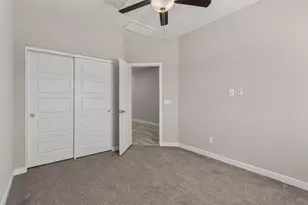 19532 N 27th Pl, Phoenix, AZ 85050 - Photo 27