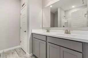 19532 N 27th Pl, Phoenix, AZ 85050 - Photo 17