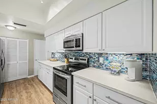 1205 E Northshore Dr, Tempe, AZ 85283 - Photo 13