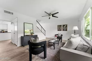 2933 E Fairmount Ave, Phoenix, AZ 85016 - Photo 11