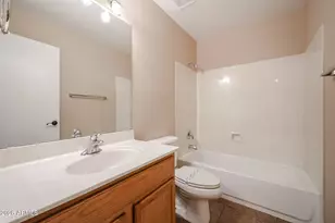 17545 W Watson Ln, Surprise, AZ 85388 - Photo 19