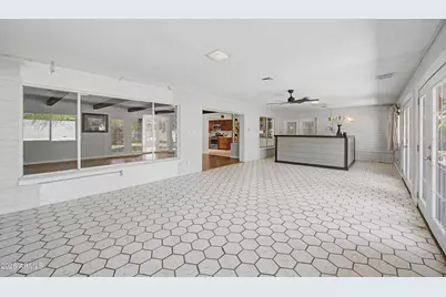 2234 E Missouri Avenue, Phoenix, AZ 85016 - Photo 11