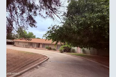 2234 E Missouri Avenue, Phoenix, AZ 85016 - Photo 1