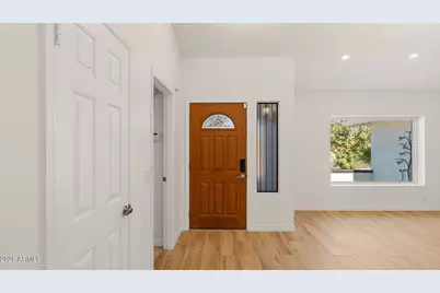 15221 N 42nd Place, Phoenix, AZ 85032 - Photo 9