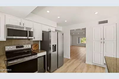 15221 N 42nd Place, Phoenix, AZ 85032 - Photo 23
