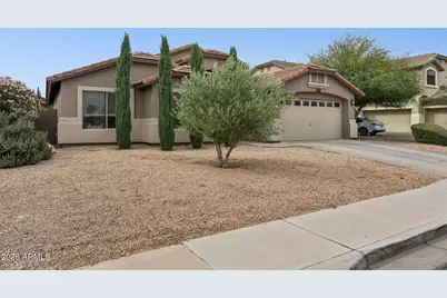 43520 W Sunland Drive, Maricopa, AZ 85138 - Photo 3