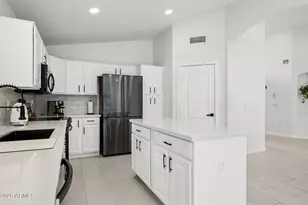 43520 W Sunland Dr, Maricopa, AZ 85138 - Photo 11