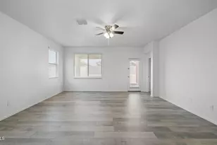 30456 W Celeborn Dr, Buckeye, AZ 85396 - Photo 11