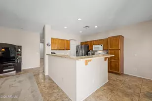 3669 E Meadowview Dr, Gilbert, AZ 85298 - Photo 11