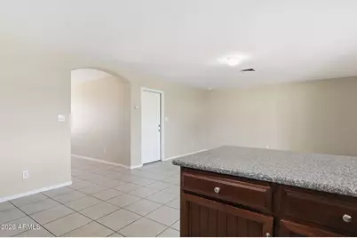 2837 W Grovers Avenue, Phoenix, AZ 85053 - Photo 15