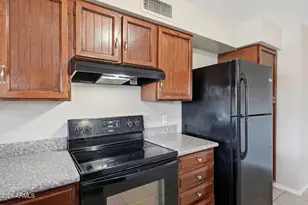 2837 W Grovers Ave, Phoenix, AZ 85053 - Photo 13