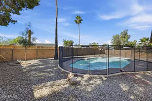 2837 W Grovers Ave, Phoenix, AZ 85053 - Photo 29