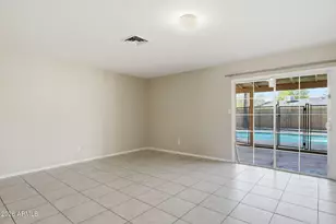 2837 W Grovers Ave, Phoenix, AZ 85053 - Photo 9
